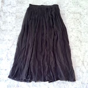 ANN TAYLOR black 100% silk pleated long maxi skirt.  Size S.